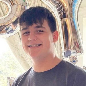 Meet your Posher, Blake